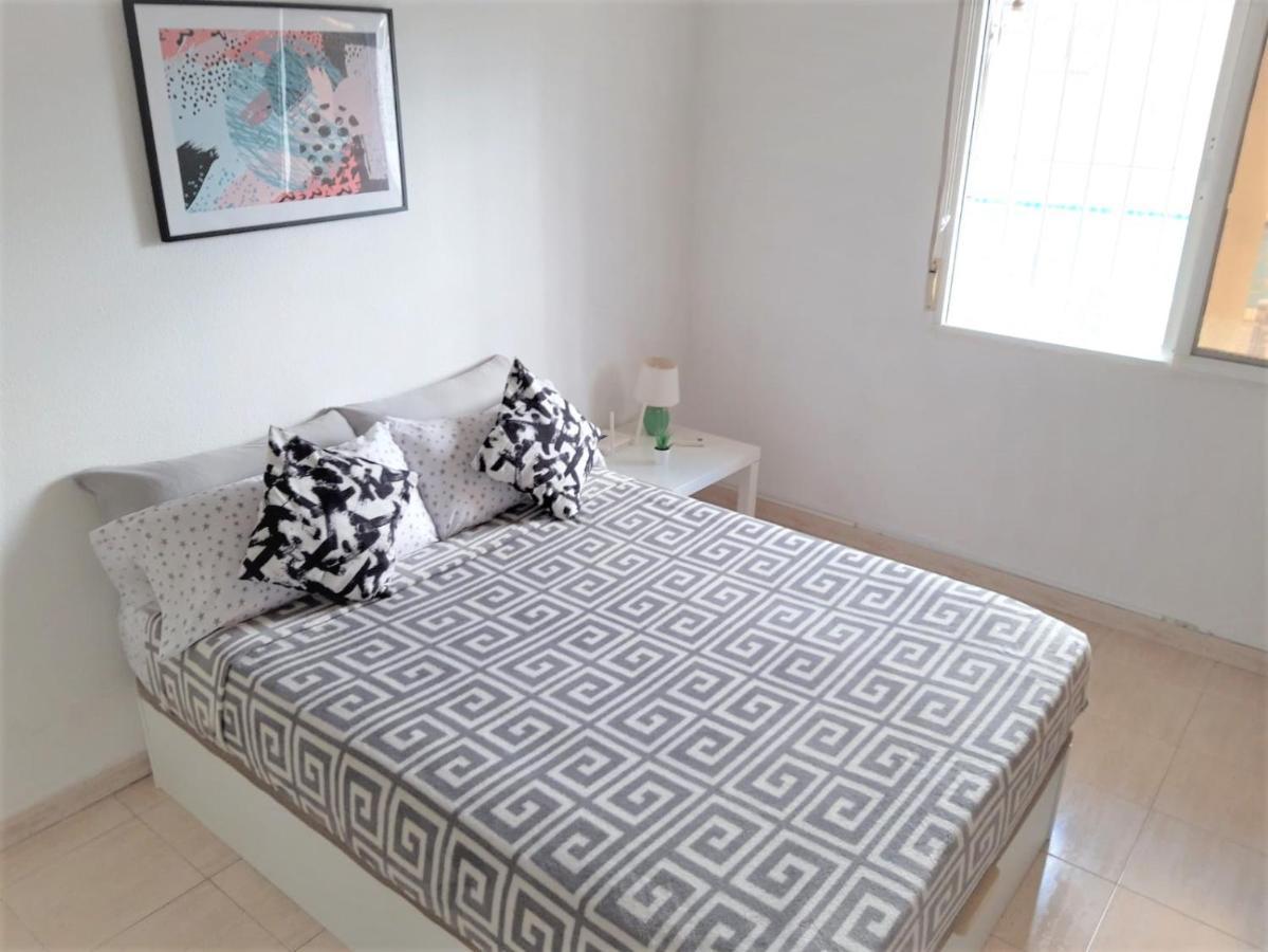Pretty Studio With Swimming Pool 托雷维耶哈 外观 照片
